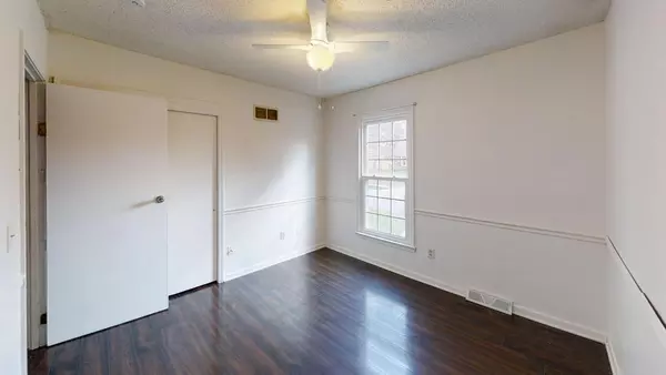 Coliving in Olathe - Outer KCK, Kansas City