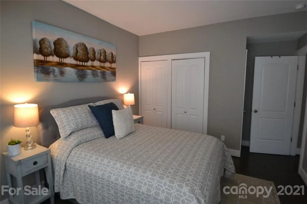 Coliving in Sunset Road - North Charlotte, Charlotte