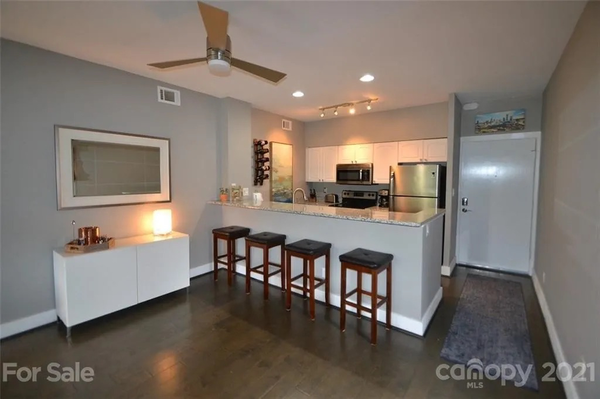 Coliving in Sunset Road - North Charlotte, Charlotte