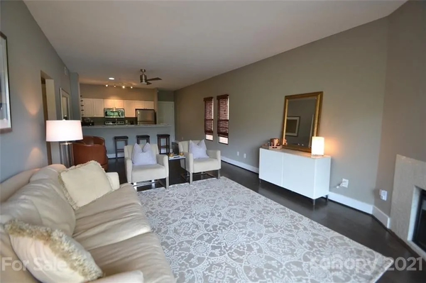 Coliving in Sunset Road - North Charlotte, Charlotte