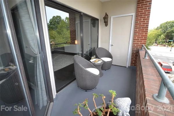 Coliving in Sunset Road - North Charlotte, Charlotte