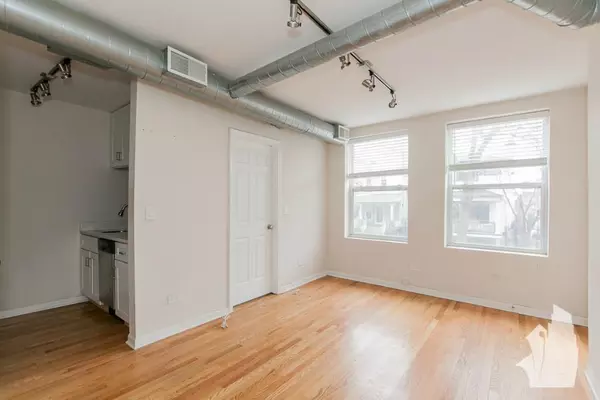 2 bedrooms apartment for rent in North Center - North Side, Chicago
