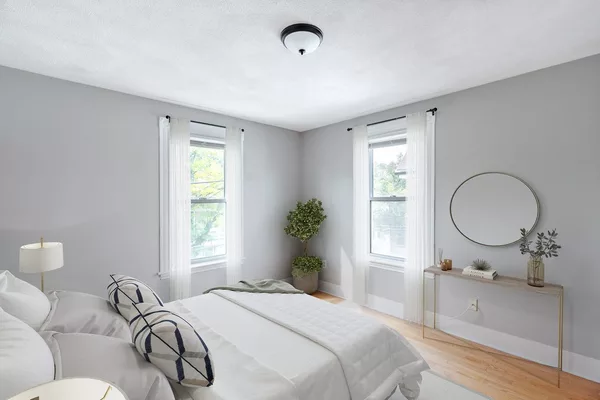 Coliving in Davis Square - Somerville, Boston