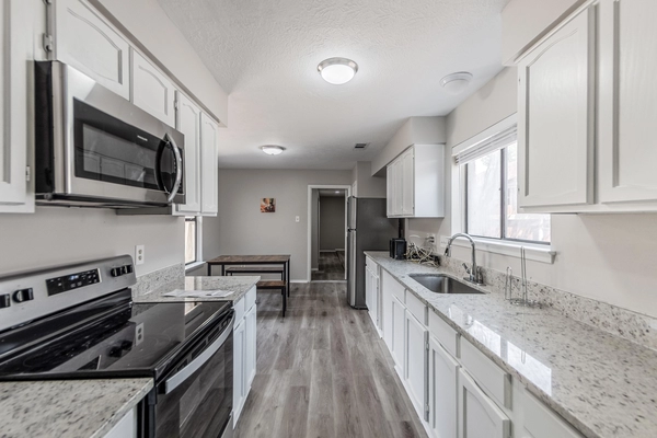 Coliving in East Arlington - Arlington, Dallas