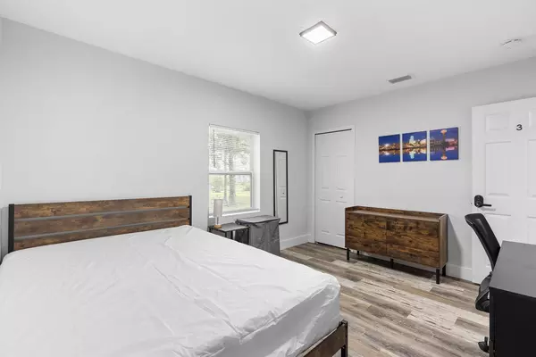 Coliving in Holden Heights - Central Orlando, Orlando