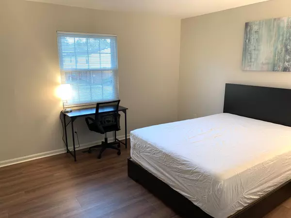 Coliving in Watts Hospital-Hillandale - Durham, Raleigh