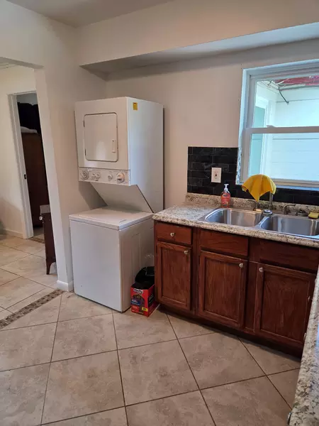 Coliving in Pine Hills - West Orlando, Orlando