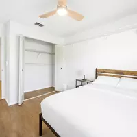 Coliving in Town 'n' Country - West Tampa, Tampa