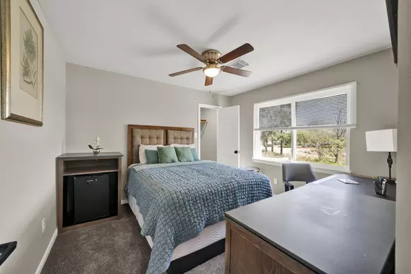 Coliving in Greater Inwood - Nw Houston, Houston