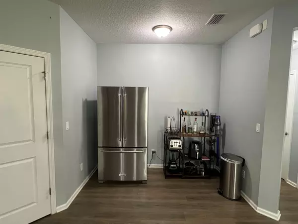 Coliving in Cedar Hills - Westside, Jacksonville