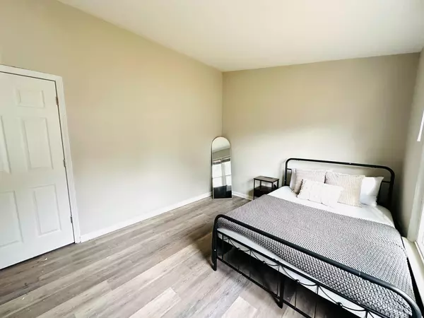 Coliving in Watts Hospital-Hillandale - Durham, Raleigh