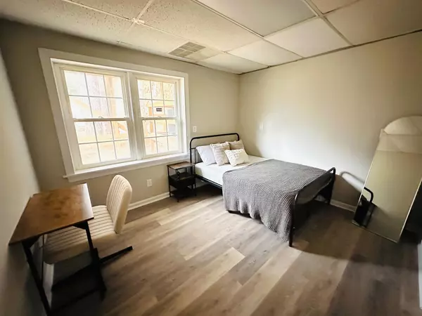 Coliving in Watts Hospital-Hillandale - Durham, Raleigh