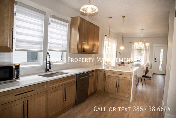 3 bedrooms apartment for rent in Poplar Grove - West Valley, Salt Lake City