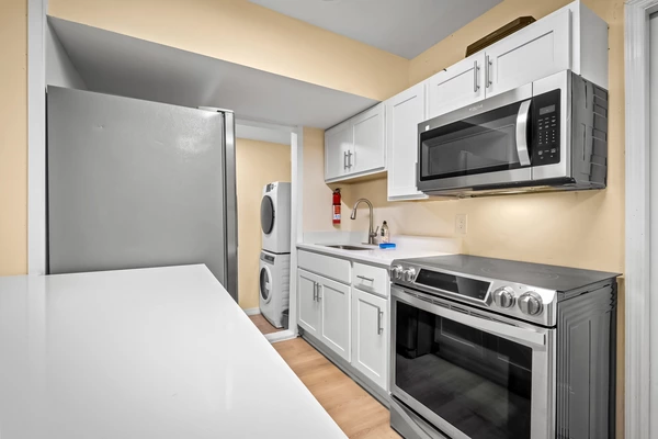 Coliving in Windy Hill - Southside, Jacksonville