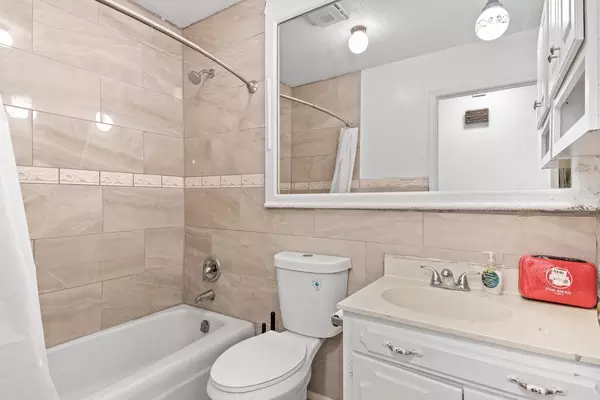 Coliving in Northwest Winston-Salem - Winston-Salem, Greensboro