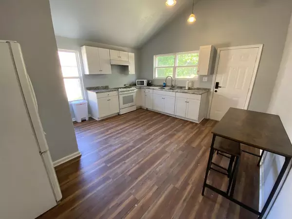 Coliving in Foxtown East - KCMO, Kansas City