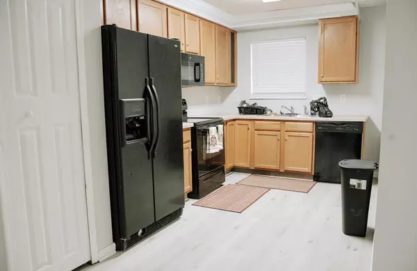 Coliving in College Park JAX - Northside, Jacksonville