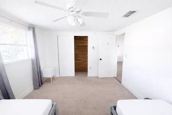 Coliving in Odessa - North Tampa, Tampa
