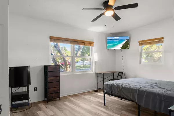 Coliving in Holden Heights - Central Orlando, Orlando