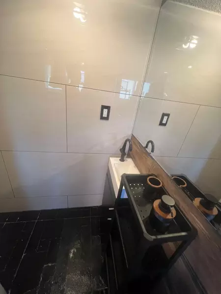 Coliving in Holden Heights - Central Orlando, Orlando