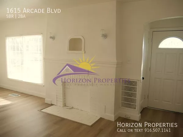 5 bedrooms apartment for rent in Hagginwood - North SAC, Sacramento