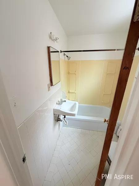 1 bedroom apartment for rent in Country Club - Center Denver, Denver