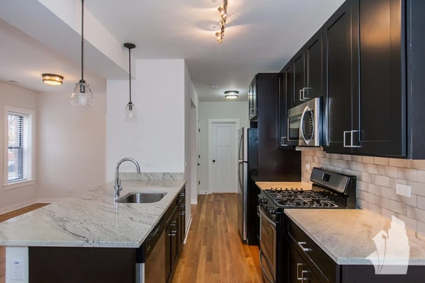 2 bedrooms apartment for rent in North Center - North Side, Chicago