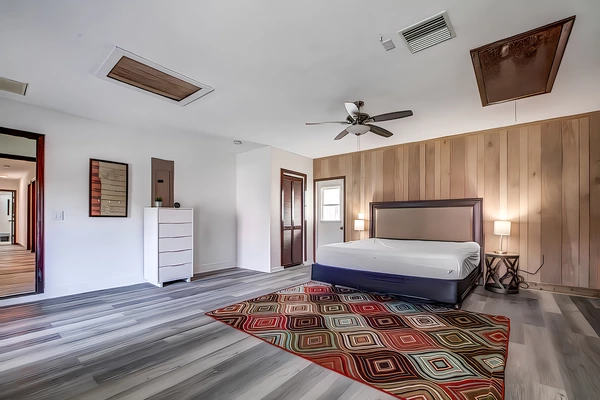 Coliving in Land O' Lakes - North Tampa, Tampa