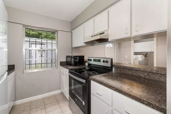 Coliving in Oakland - West Orlando, Orlando