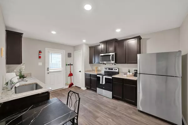 Coliving in Hidden Cove - Indian Creek - South SATX, San Antonio