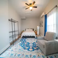 Coliving in Idlewild South - East Charlotte, Charlotte