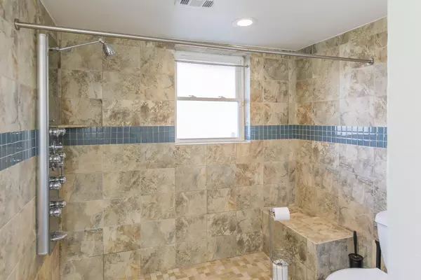 Coliving in Irving - Sw Dallas, Dallas