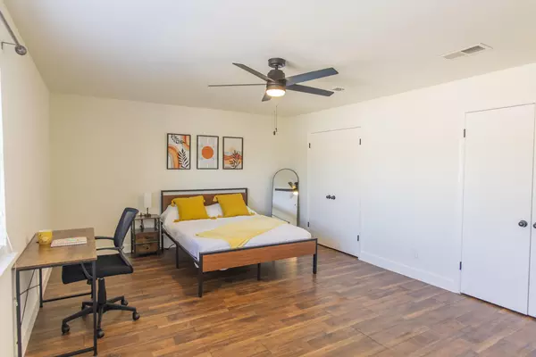 Coliving in Irving - Sw Dallas, Dallas