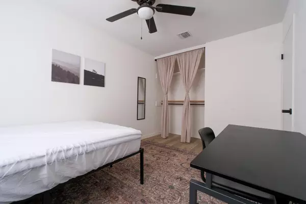 Coliving in Northeast Side - North SATX, San Antonio