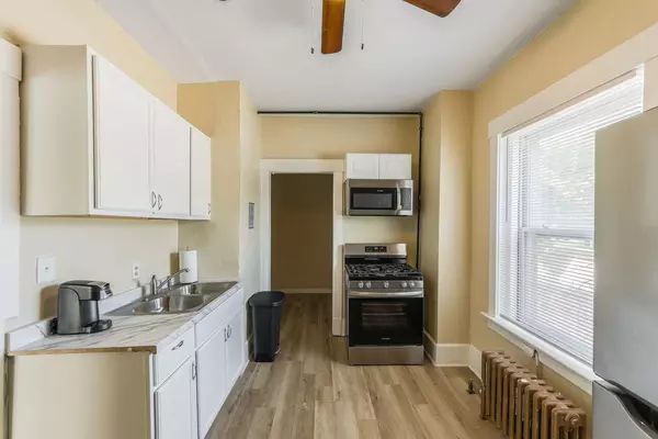 Coliving in Midtown-Westport - KCMO, Kansas City