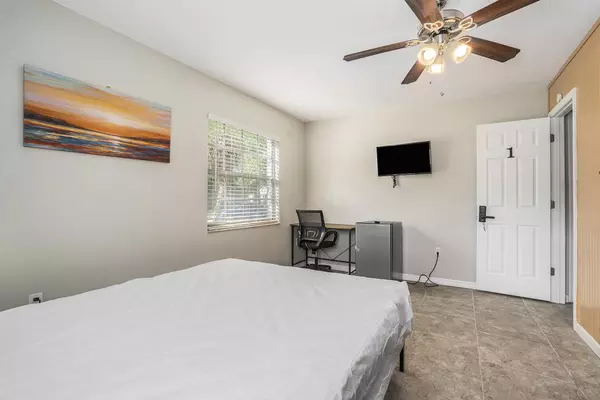 Coliving in Odessa - North Tampa, Tampa