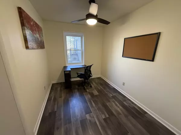 Coliving in College Downs - North Charlotte, Charlotte