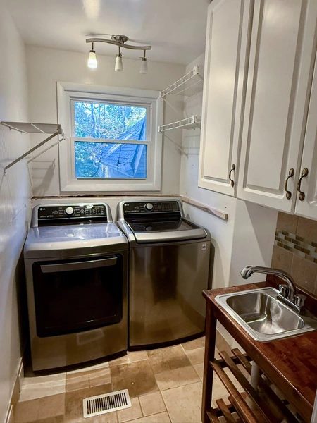 Coliving in College Downs - North Charlotte, Charlotte