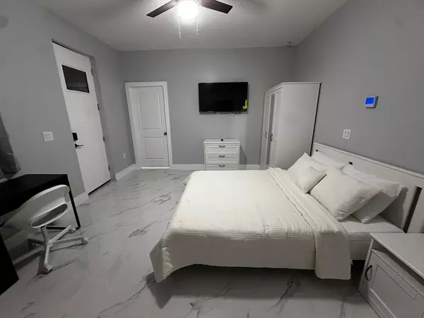 Coliving in Lehigh Acres - Fort Myers, Fort Myers