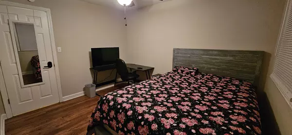 Coliving in East Raleigh - South Raleigh, Raleigh