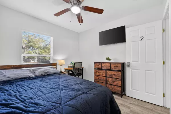 Coliving in Grant Park Tampa - East Tampa, Tampa