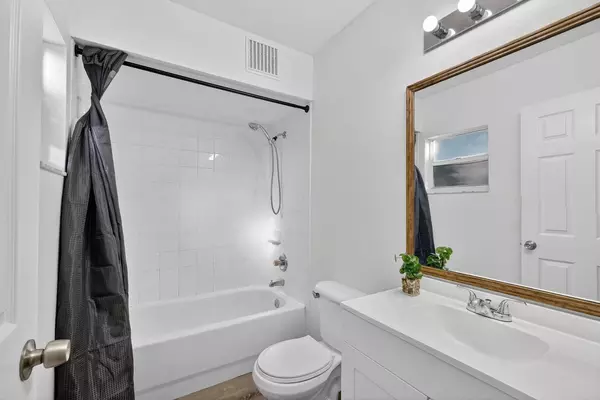 Coliving in Grant Park Tampa - East Tampa, Tampa