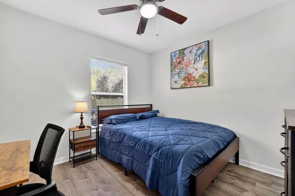 Coliving in Grant Park Tampa - East Tampa, Tampa