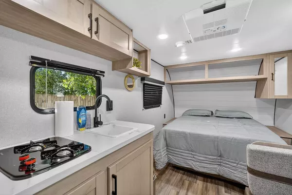 Coliving in Grant Park Tampa - East Tampa, Tampa