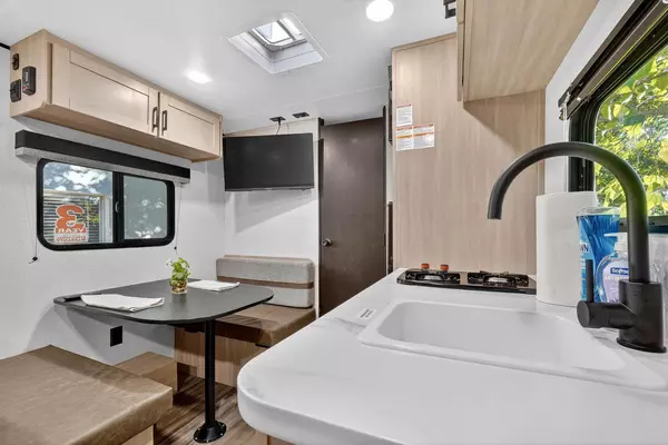 Coliving in Grant Park Tampa - East Tampa, Tampa