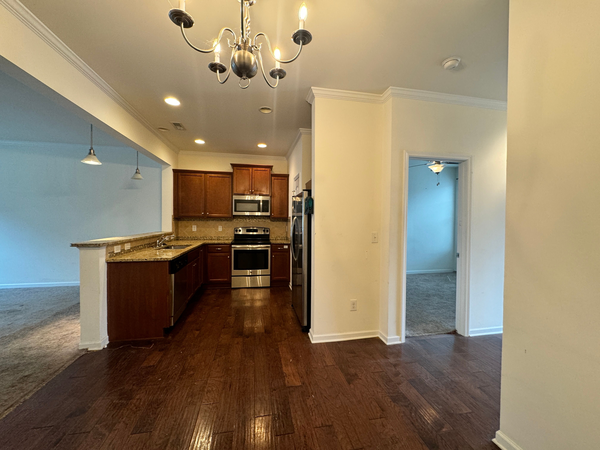 Coliving in Worthdale - South Raleigh, Raleigh