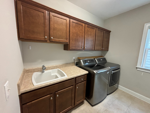 Coliving in Apex - Outer Triangle, Raleigh