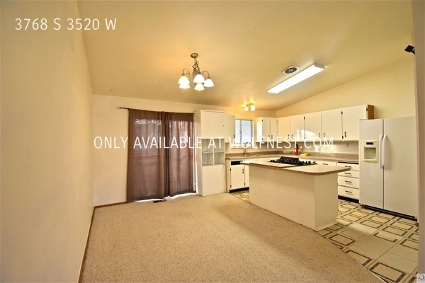 3 bedrooms apartment for rent in West Valley City - West Valley, Salt Lake City