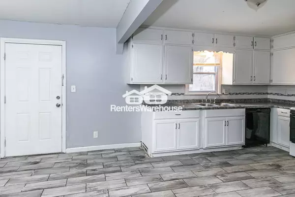 3 bedrooms apartment for rent in Ruskin Heights - KCMO, Kansas City