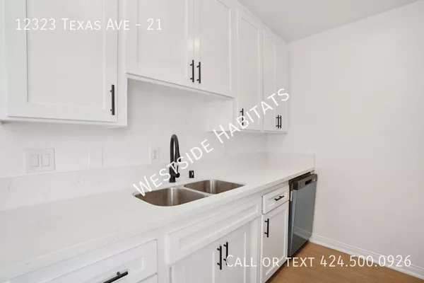 2 bedrooms apartment for rent in Brentwood - Westside / South Bay, Los Angeles